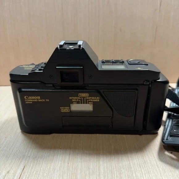 Canon T-70 T70 FD 35mm Film analog SLR Camera TESTED Working Preowned Body Only! - Picture 3 of 12